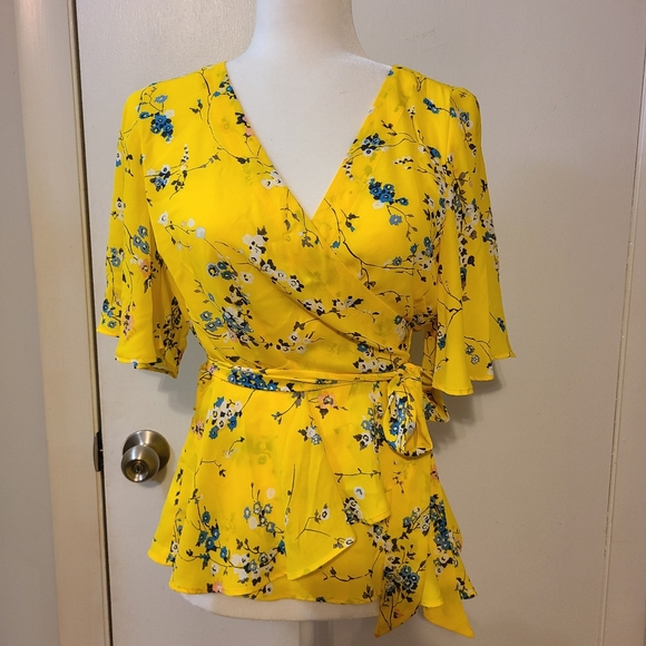 LOFT Tops - Loft short sleeved wrap blouse.